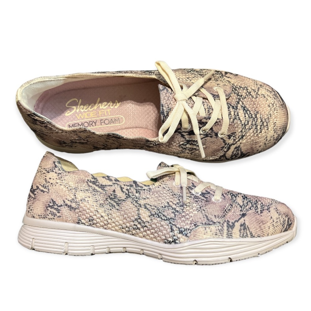 SKECHERS | Wide Fit Memory Foam Snake Print Slip On Sneakers